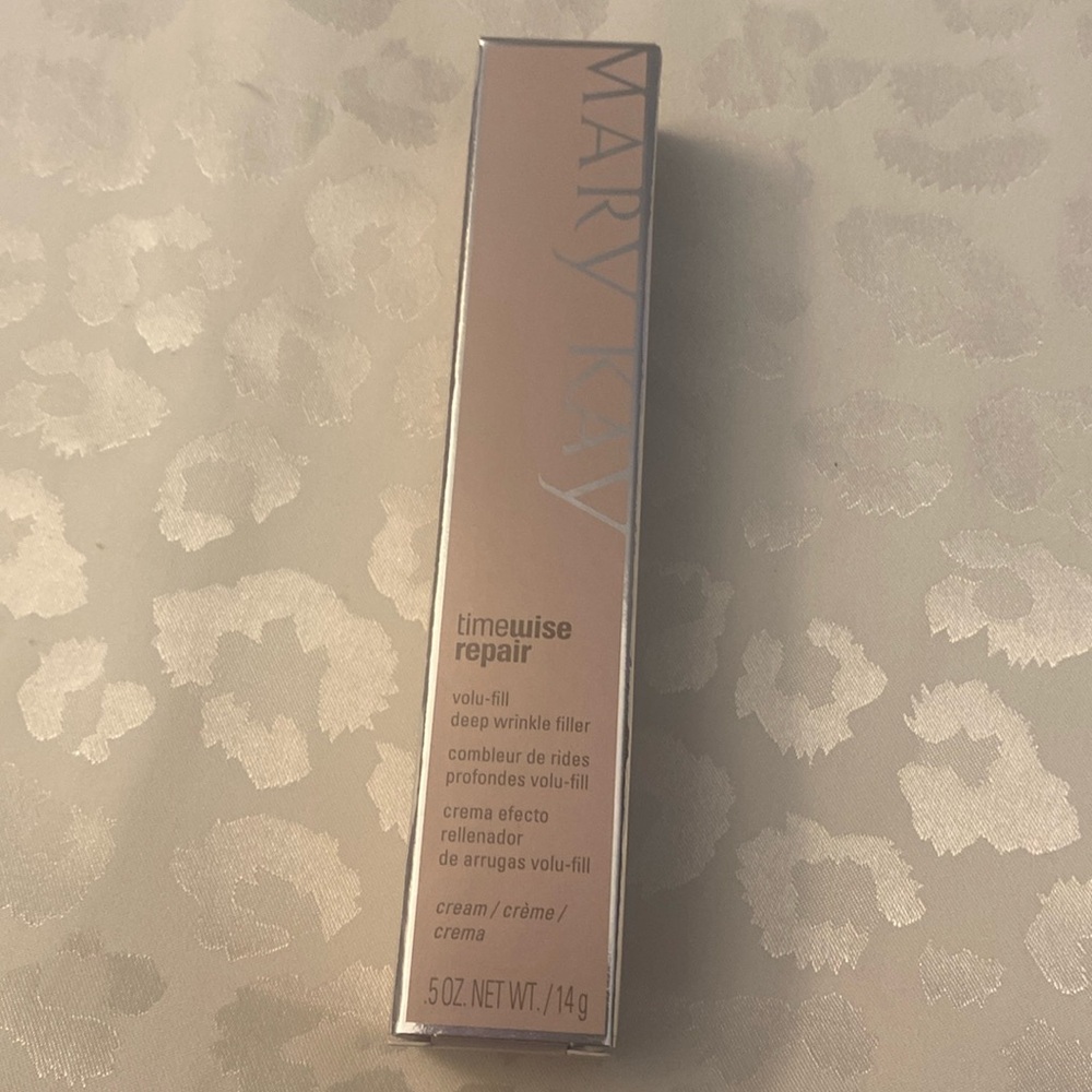 Brand new, unused, Mary Kay Timewise Repair volu-fill deep wrinkle filler.